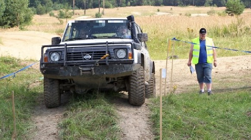 Offroad kurz zapůjčeným...