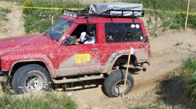 Offroad kurz zapůjčeným...
