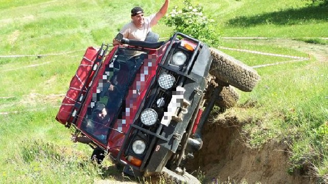 Offroad kurz zapůjčeným...