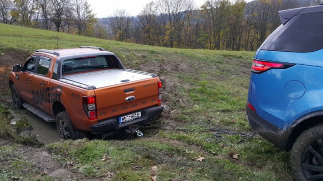 Vyprošťování vozidla ze...