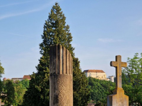 Detektivní historická...